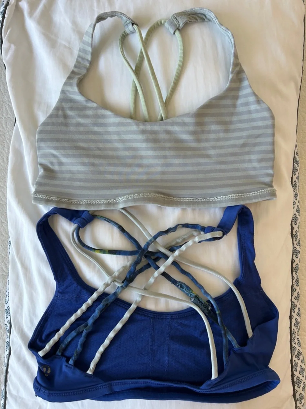 lululemon athletica Sports Bras - Picture 4 of 4